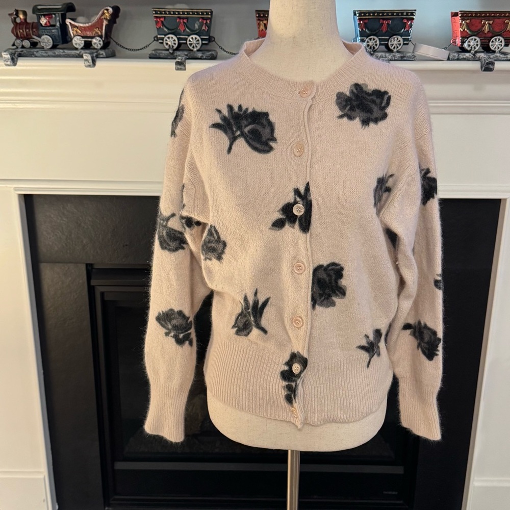 🌸 Vintage Et Vous Angora Blend Floral Cardigan | Ivory & Black | Size L